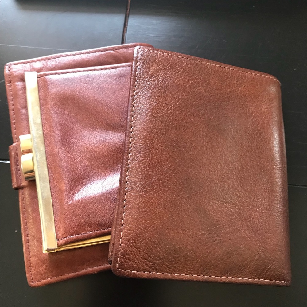 Women’s and Men’s excellent Leather wallets